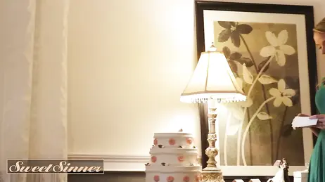 Esta es la cara de una zorrita que está a punto de ser infiel a su futuro esposo