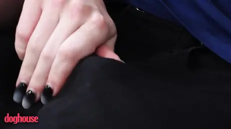Le quedan muy bien los dos piercings en los pezones a mi novia, si